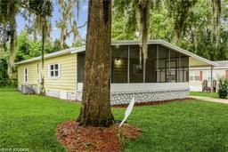 Picture of 6470 SE 112Th Street, Belleview, FL 34420