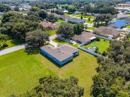 Picture of 319 Water Shore Drive, Leesburg, FL 34748