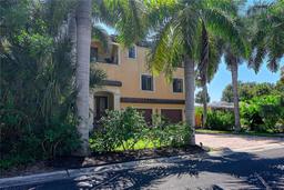Picture of 702 Treasure Boat Way, Sarasota, FL 34242