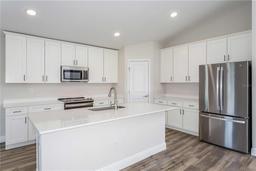 Picture of 1042 Brimstone Circle, Winter Haven, FL 33884