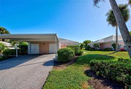 Picture of 314 Cerromar Way Unit 16, Venice, FL 34293