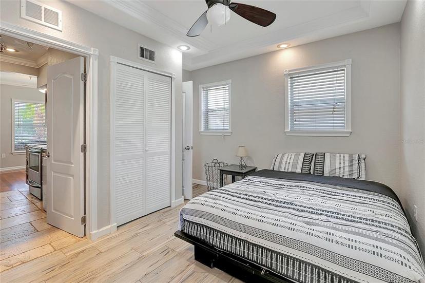 Picture of 201 6Th Street S Unit 106, St Petersburg FL 33701