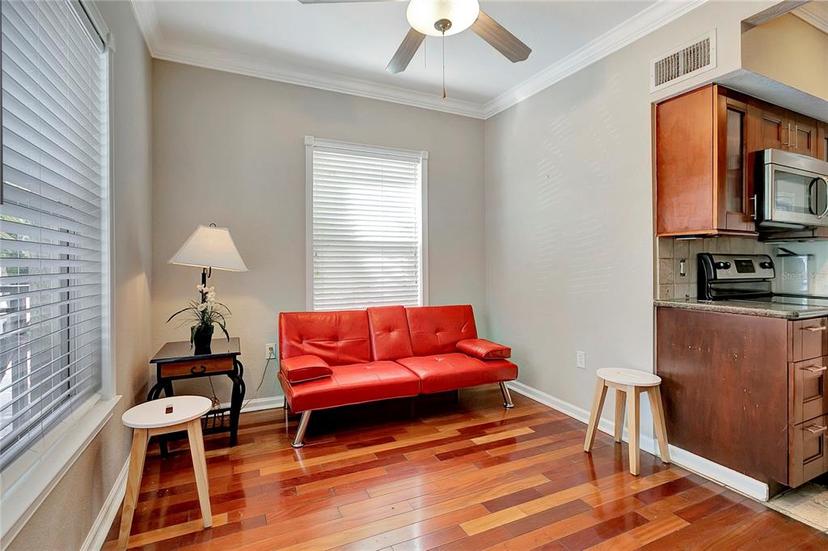 Picture of 201 6Th Street S Unit 106, St Petersburg FL 33701