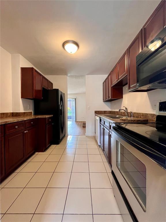 Picture of 5150 Picadilly Circus Court Unit 7, Orlando FL 32839