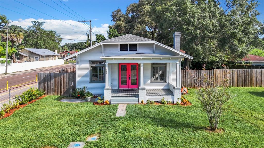 Picture of 211 W North Bay Street, Tampa, FL 33603