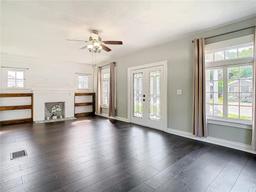 Picture of 211 W North Bay Street, Tampa, FL 33603