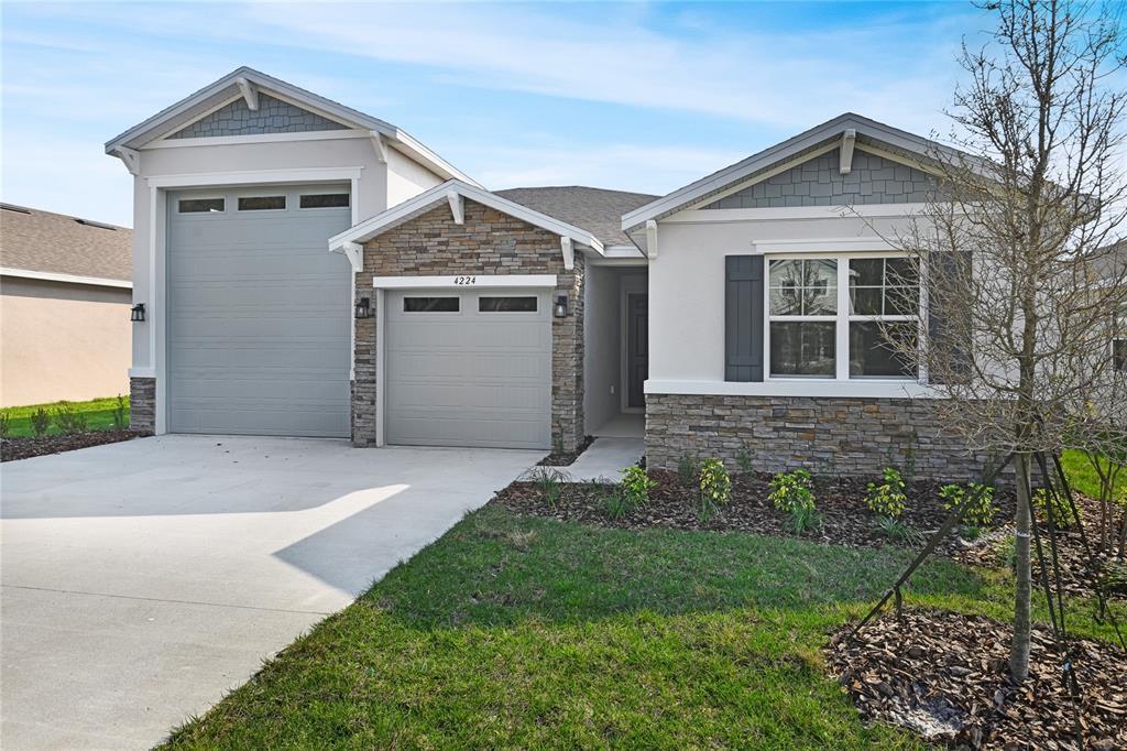 Picture of 4224 Sawtooth Court, Tavares, FL 32778
