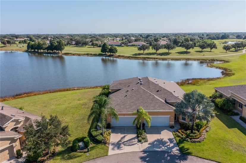 Picture of 1105 Wellington Greens Circle Unit 1105, Sun City Center FL 33573