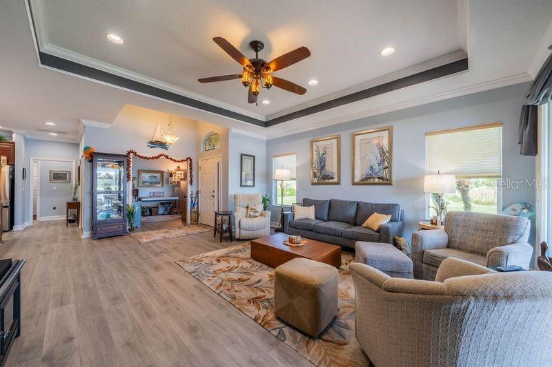 Picture of 1105 Wellington Greens Circle Unit 1105, Sun City Center FL 33573