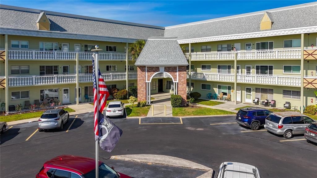 Picture of 2460 Canadian Way Unit 64, Clearwater, FL 33763