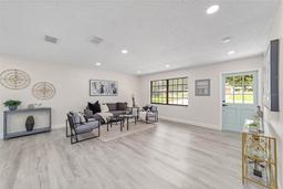 Picture of 1005 Hickory Road, Ocala, FL 34472