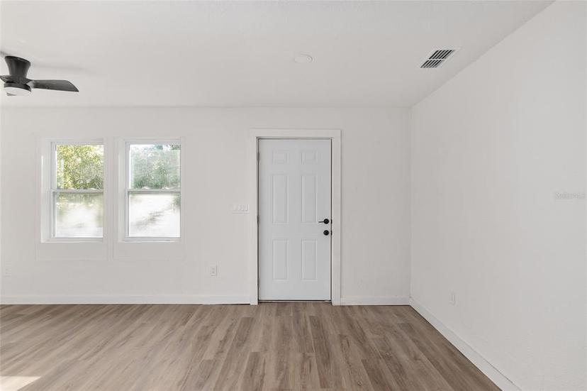Picture of 322 SE 49Th Drive, Gainesville FL 32641