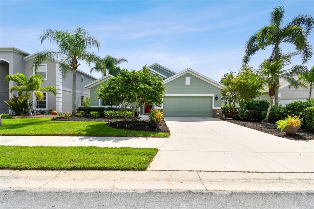 Picture of 5056 Lakehurst Court, Palmetto, FL 34221