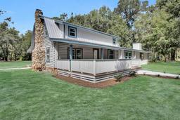 Picture of 107 Dinkla Lane, Palatka, FL 32177