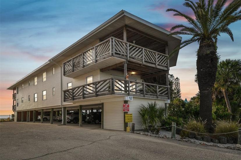 Picture of 12 Gulf Boulevard Unit B4, Indian Rocks Beach FL 33785