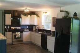 Picture of 47807 State Road 19, Altoona, FL 32702