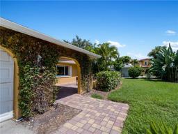 Picture of 424 Baycrest Drive, Venice, FL 34285