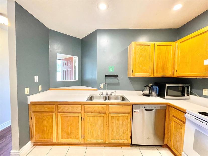 Picture of 940 NW 42Nd Terrace, Gainesville FL 32605