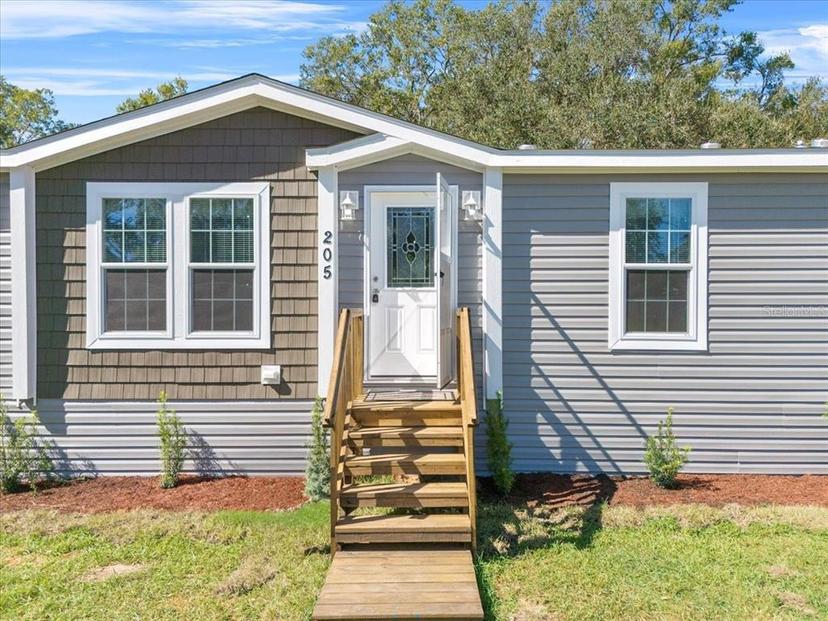 Picture of 205 Grove Ridge Drive, Winter Haven FL 33880