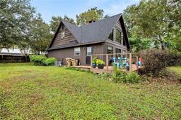 Picture of 40043 W 8Th Avenue, Umatilla, FL 32784