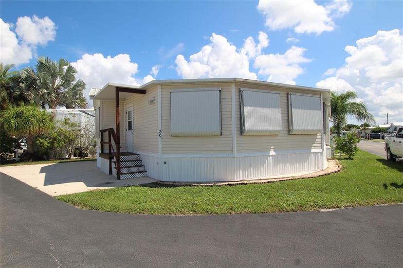Picture of 1159 Daniels Road Unit 78, Moore Haven FL 33471