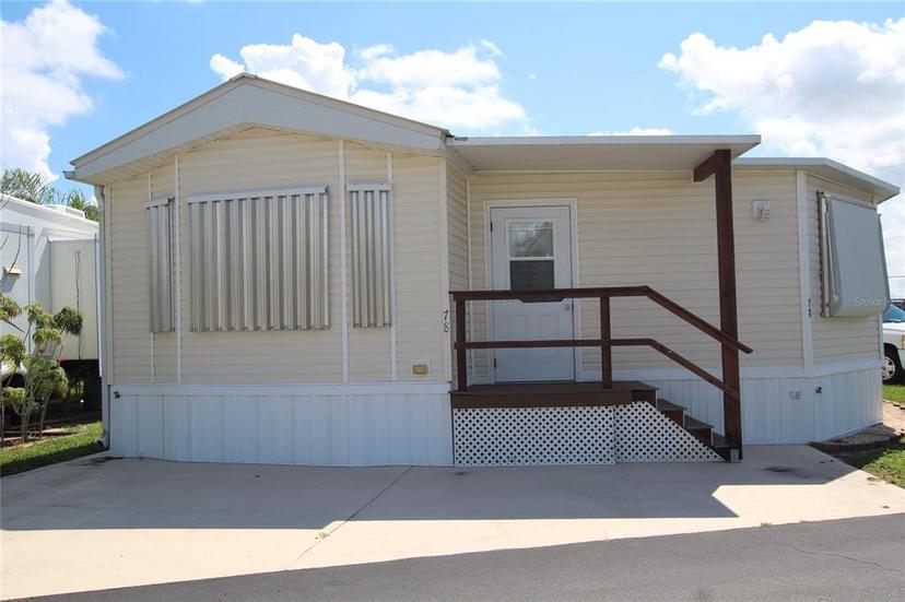Picture of 1159 Daniels Road Unit 78, Moore Haven FL 33471