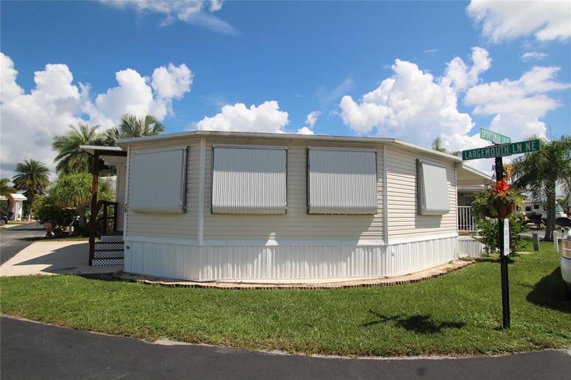 Picture of 1159 Daniels Road Unit 78, Moore Haven FL 33471