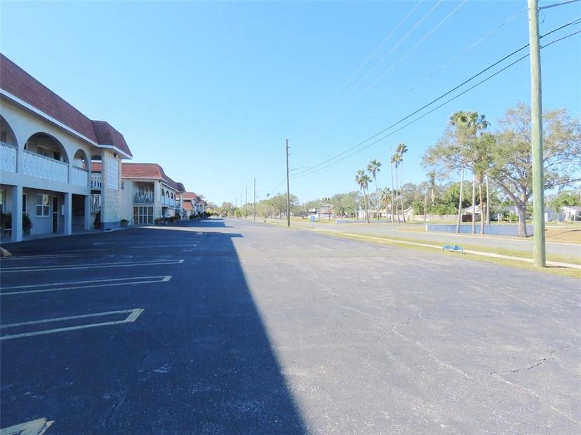 Picture of 6026 22Nd Avenue N Unit 5, St Petersburg FL 33710