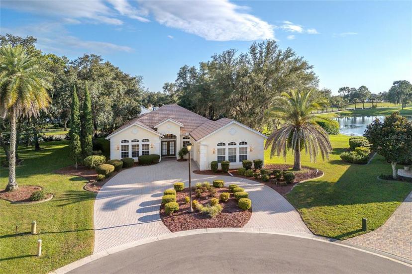Picture of 10071 Georgetown Court, Weeki Wachee FL 34613