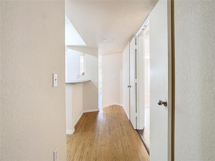 Picture of 410 S Armenia Avenue Unit 925, Tampa FL 33609