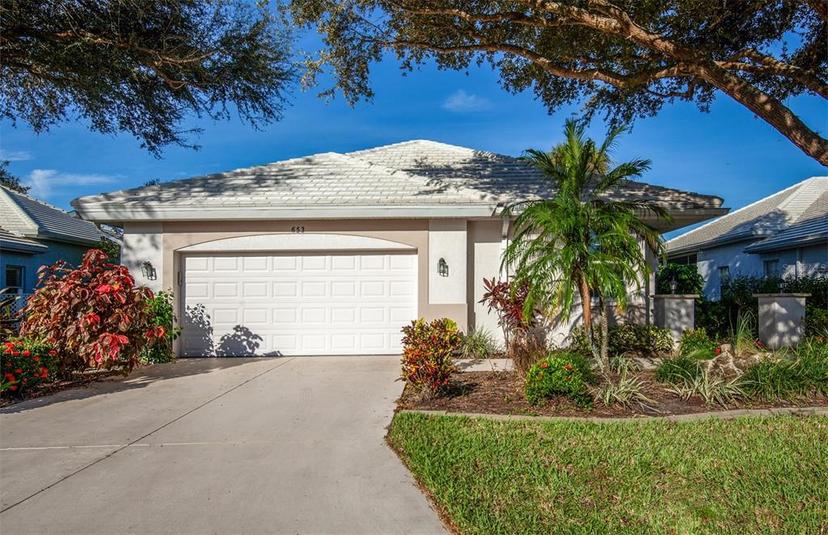 Picture of 653 Crossfield Circle Unit 8, Venice FL 34293