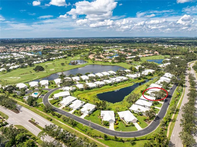 Picture of 653 Crossfield Circle Unit 8, Venice FL 34293