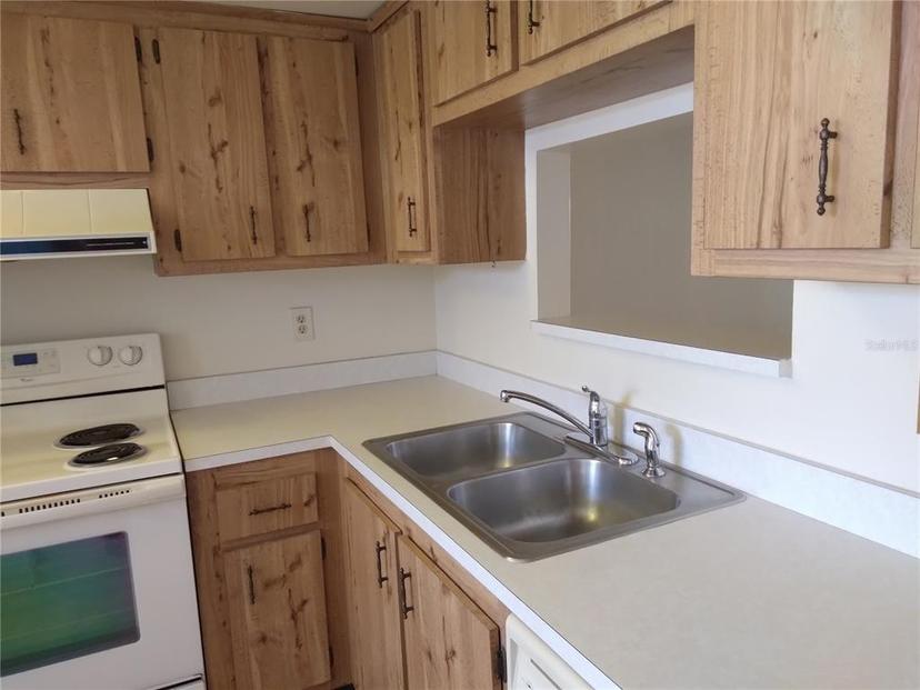 Picture of 2465 Northside Drive Unit 902, Clearwater FL 33761