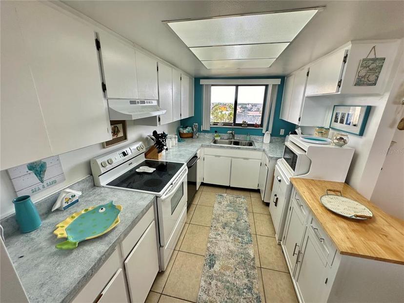 Picture of 6009 Sea Ranch Drive Unit 301, Hudson FL 34667