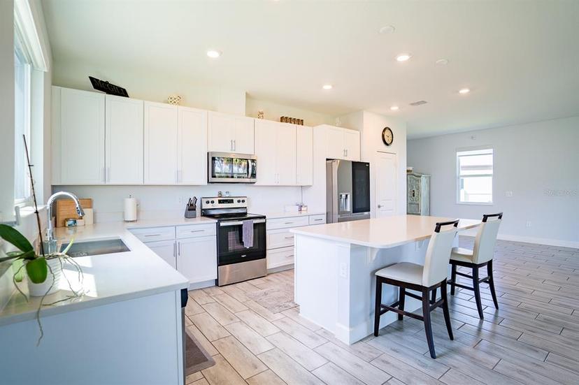 Picture of 1011 Overlook Ct, Davenport FL 33837