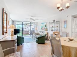Picture of 618 Bird Bay Drive S Unit 202, Venice, FL 34285
