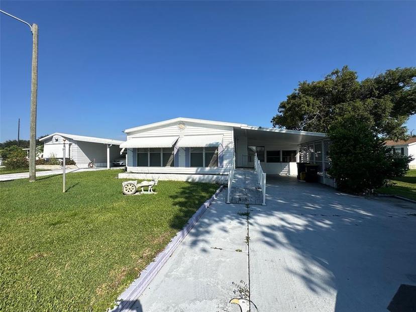 Picture of 151 Cherrywood Drive, Lake Wales FL 33898