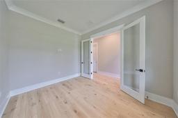 Picture of 3812 W Sevilla Street, Tampa, FL 33629