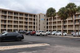 Picture of 3807 Lake Bayshore Drive Unit H-416, Bradenton, FL 34205