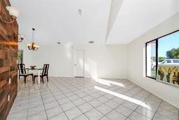 Picture of 13424 Texas Woods Circle, Orlando, FL 32824