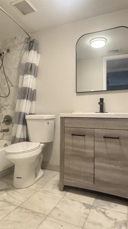 Picture of 3002 W Cleveland Street Unit E1, Tampa FL 33609