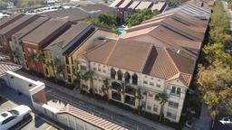 Picture of 2410 W Azeele Street Unit 212, Tampa, FL 33609