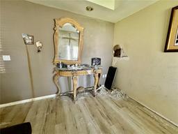 Picture of 361 Porpoise Road, Venice, FL 34293
