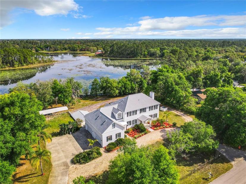 Picture of 226 Mitnik Drive, Deltona FL 32738