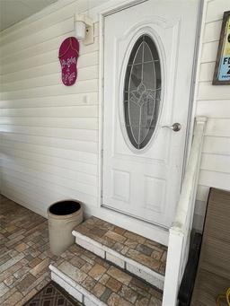 Picture of 35 Thatch Palm Street E Unit 35, Largo, FL 33770