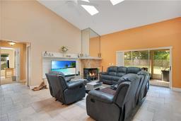 Picture of 1434 Hidden Meadow Way, Apopka, FL 32712