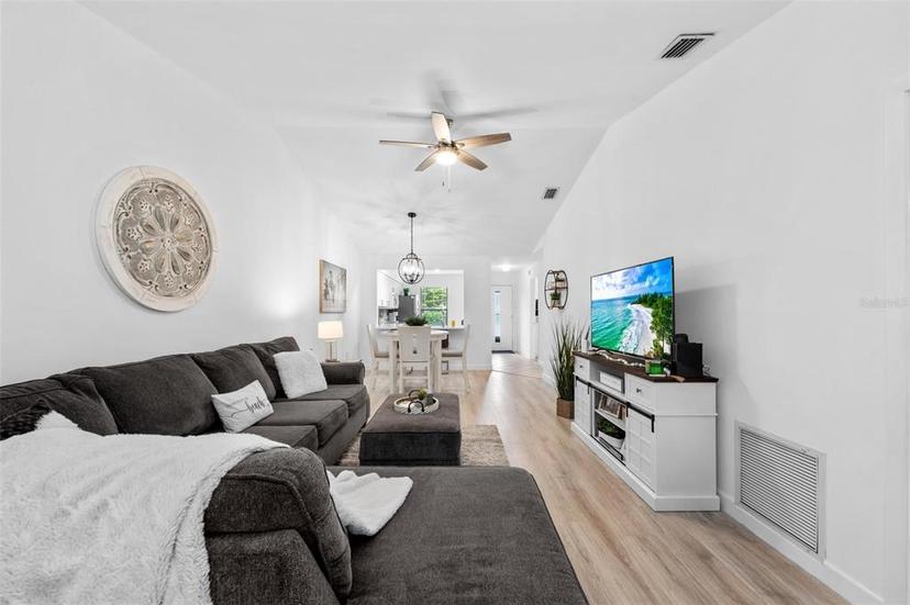 Picture of 6050 28Th Street W Unit 14B, Bradenton FL 34207