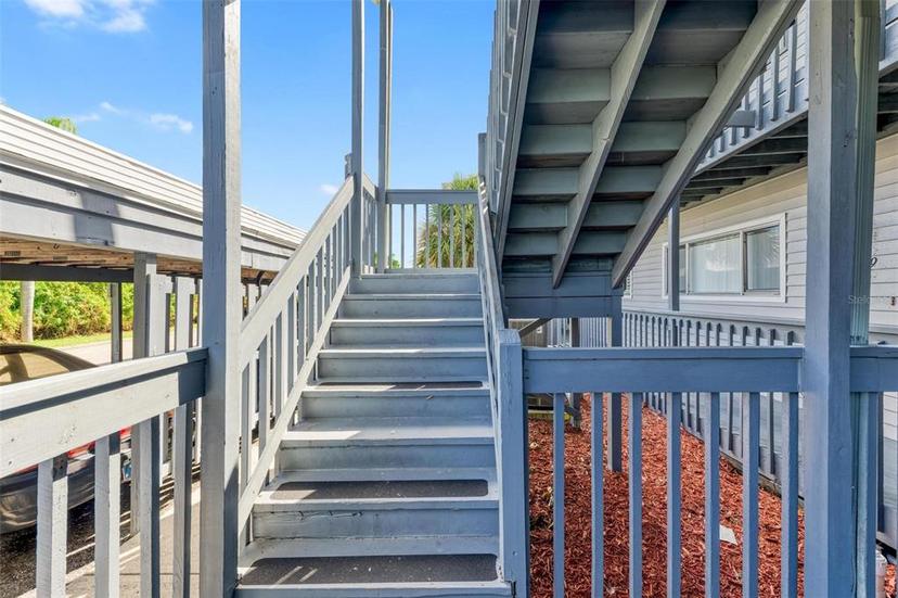 Picture of 259 Fenwick Drive Unit 30, Venice FL 34285