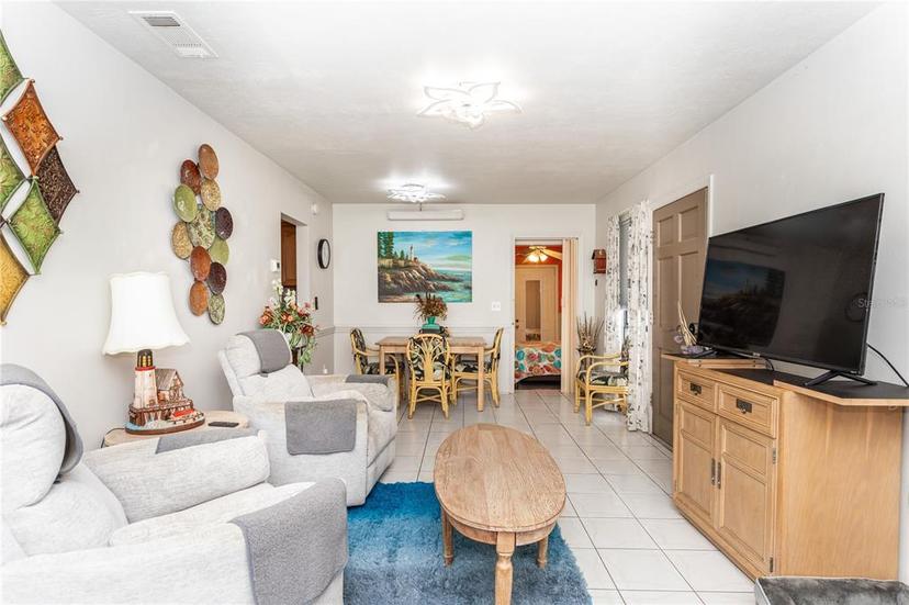 Picture of 966 Shorecrest Avenue, Deltona FL 32725