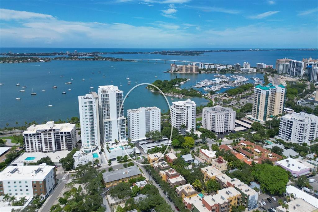 Picture of 555 S Gulfstream Avenue Unit # 804, Sarasota, FL 34236